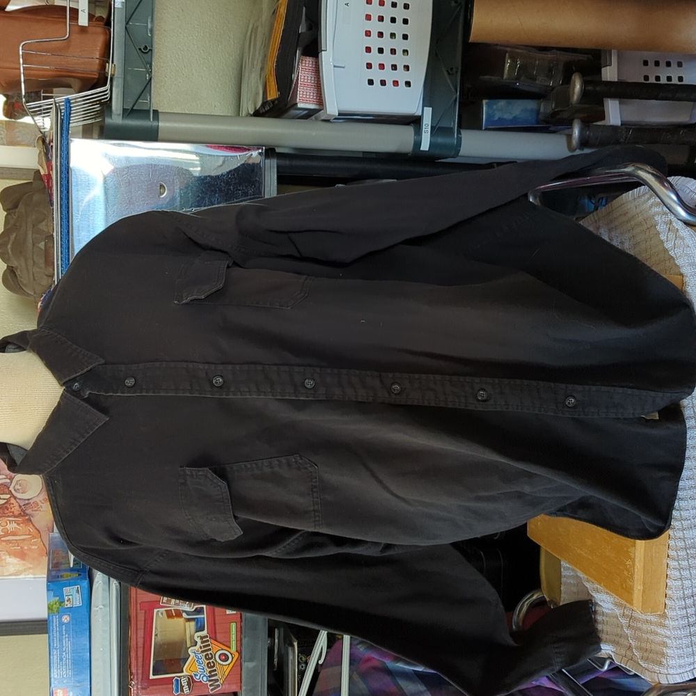 Men's Wrangler Black Long sleeve Button Down Shirt
